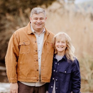 Lynne and Ian Peters